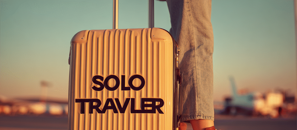 5 Essential Travel Hacks for Solo Travelers